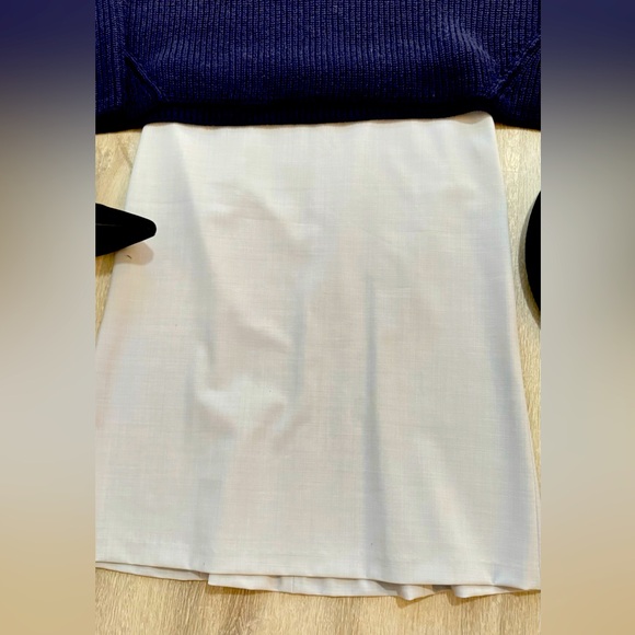 Theory Knee High A line Skirt - Picture 5 of 16